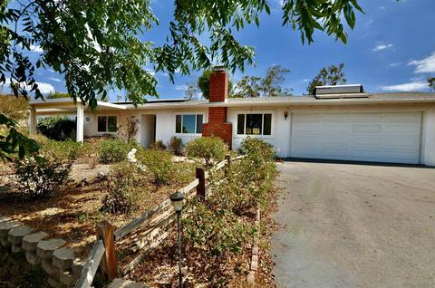 112 Penn St, Ramona, CA 92065 photo 1