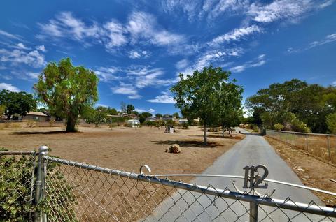 112 Penn St, Ramona, CA 92065 photo 2