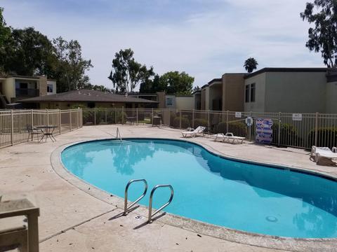 432 Edgehill Ln #151, Oceanside, CA 92054 photo 3