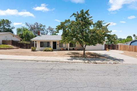 1850 Donalor Dr, Escondido, CA 92027 photo 2