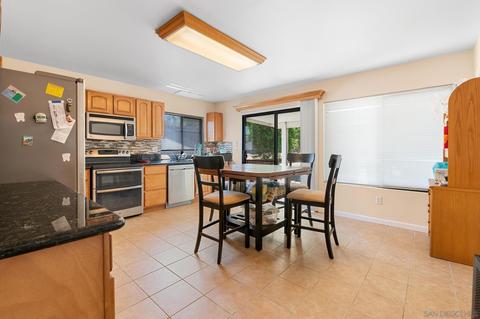 1850 Donalor Dr, Escondido, CA 92027 photo 8