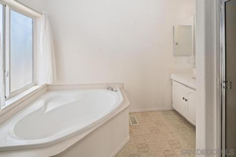 2125 Crest Dr, El Cajon, CA 92021 photo 14