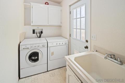 2125 Crest Dr, El Cajon, CA 92021 photo 12