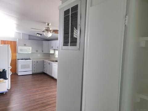 19 E Naples St, Chula Vista, CA 91911 photo 16