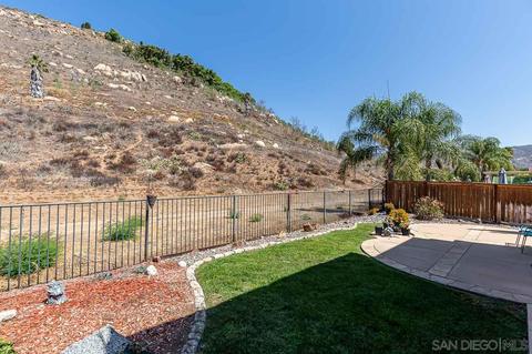 2477 Fallbrook Pl, Escondido, CA 92027 photo 27