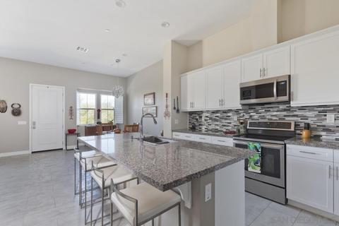 7539 Canyon Dr #105, Santee, CA 92071 photo 1