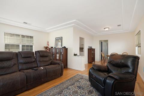 418 H Ave, Coronado, CA 92118 photo 4