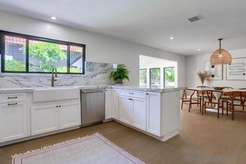 5453 Thunderbird Ln, La Jolla, CA 92037 photo 8