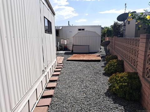 44 El Prado Ln, Oceanside, CA 92058 photo 4