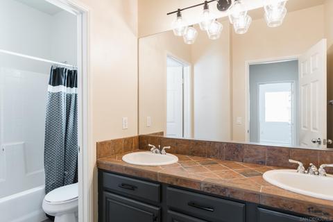 1308 Enchante Way, Oceanside, CA 92056 photo 27