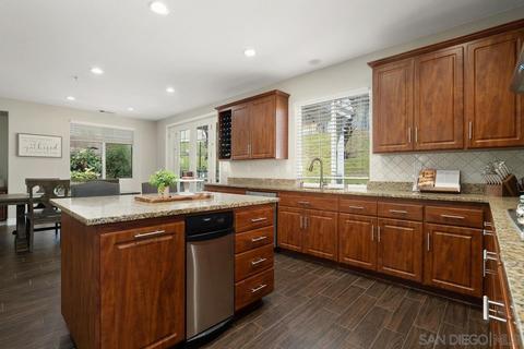 9947 Mollie Ln, Santee, CA 92071 photo 10