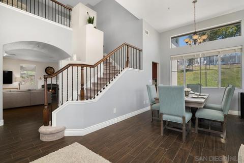 9947 Mollie Ln, Santee, CA 92071 photo 5