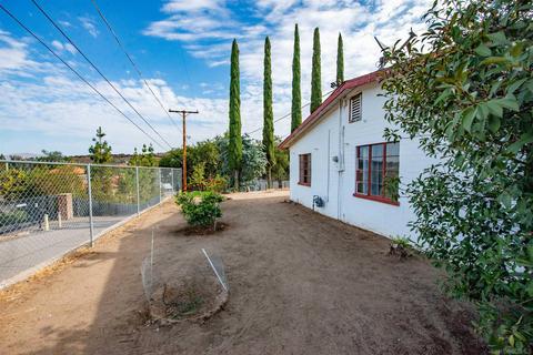 1415 Rock Ter, Alpine, CA 91901 photo 2