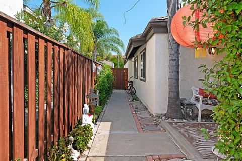 1867 Guilder Gln, Escondido, CA 92029 photo 4