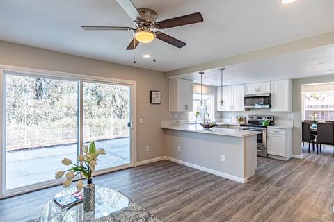 3255 Chelsea Park Cir, Spring Valley, CA 91978 photo 12