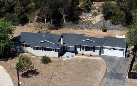 1944 Vermel Ave, Escondido, CA 92029 photo 1