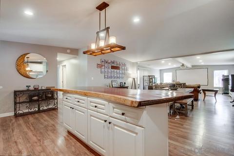9209 Bird St, Santee, CA 92071 photo 4