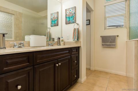 32659 Bingham Dr, Temecula, CA 92592 photo 18