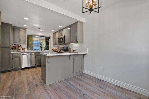 970 Somerset Ct #E, Chula Vista, CA 91915 photo 5