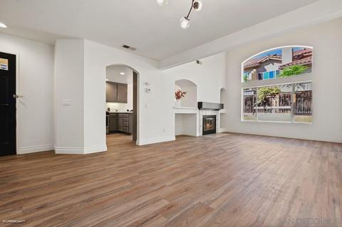 970 Somerset Ct #E, Chula Vista, CA 91915 photo 7
