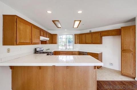 203 Silvercreek Dr, Santee, CA 92071 photo 16
