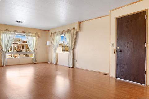 1506 Oak Dr #SPC 116, Vista, CA 92084 photo 4