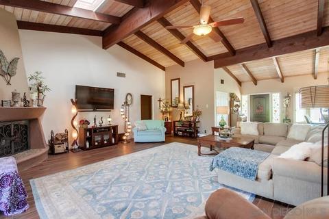 10570 Meadow Glen Way E, Escondido, CA 92026 photo 21