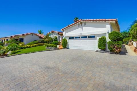 10570 Meadow Glen Way E, Escondido, CA 92026 photo 6