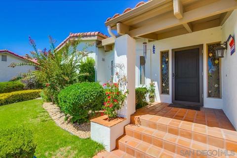 10570 Meadow Glen Way E, Escondido, CA 92026 photo 5
