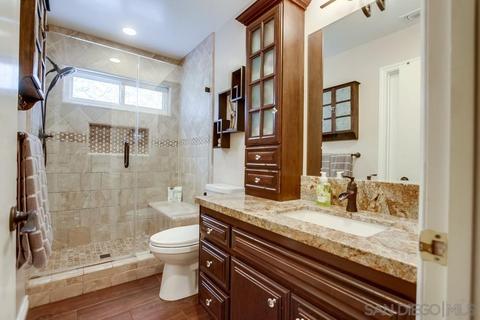 10570 Meadow Glen Way E, Escondido, CA 92026 photo 42