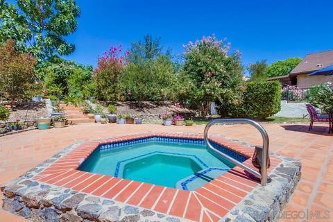 10570 Meadow Glen Way E, Escondido, CA 92026 photo 47