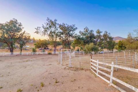 2650 Calle De Compadres, Alpine, CA 91901 photo 49