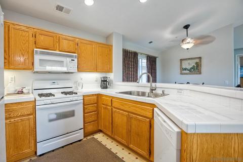 121 River Rock Ct, Santee, CA 92071 photo 8