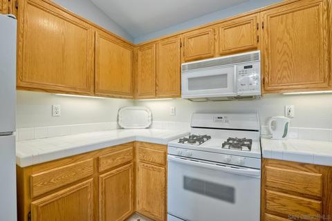 121 River Rock Ct, Santee, CA 92071 photo 10