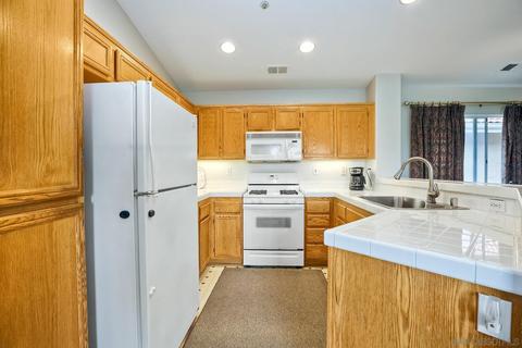 121 River Rock Ct, Santee, CA 92071 photo 7
