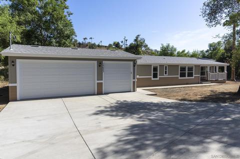 1233 Winter Haven Rd, Fallbrook, CA 92028 photo 1