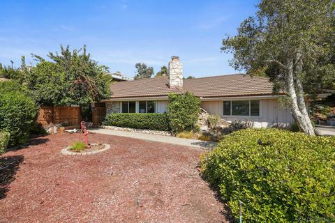 8010 Wetherly St, La Mesa, CA 91941 photo 4
