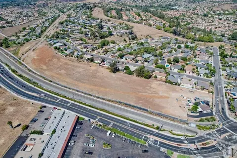 302 N Pacific St, San Marcos, CA 92069