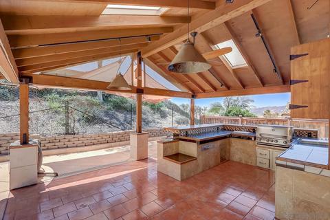 1863 Loreto Gln, Escondido, CA 92027 photo 29
