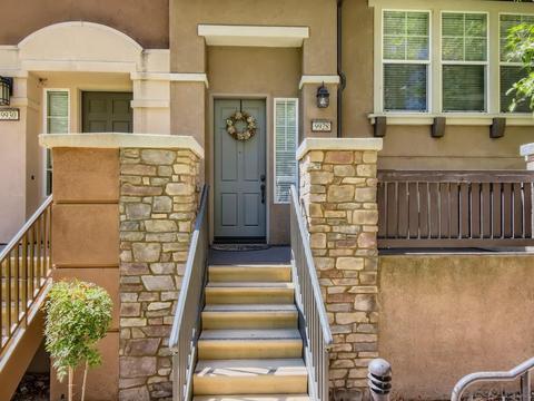 9928 Leavesly Trl, Santee, CA 92071 photo 2