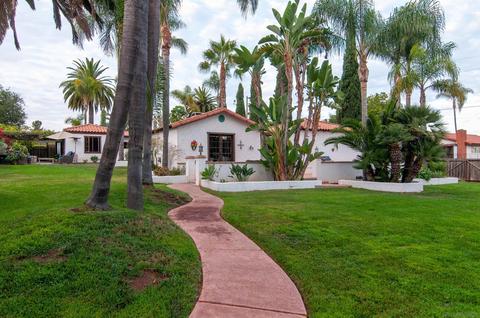 650 Barsby St, Vista, CA 92084 photo 2