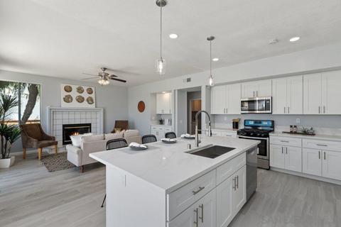 633 Tangier Ct, Oceanside, CA 92057 photo 11