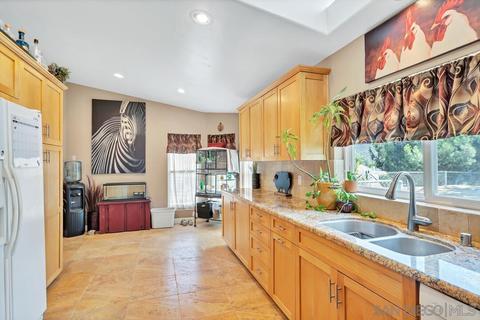 1268 Willson Rd, El Cajon, CA 92019 photo 5