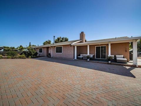 1124 Ramona St, Ramona, CA 92065 photo 1