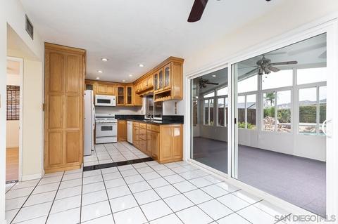 10622 El Nopal, Santee, CA 92071 photo 6