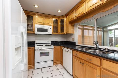 10622 El Nopal, Santee, CA 92071 photo 3