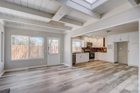 1848 Glenridge Rd, Escondido, CA 92027 photo 5
