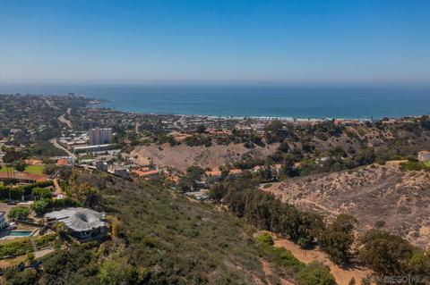 7799 Starlight Dr, La Jolla, CA 92037 photo 2