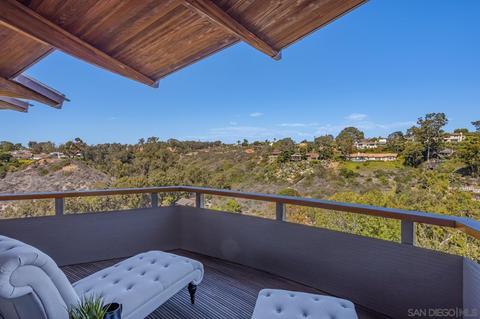 7799 Starlight Dr, La Jolla, CA 92037 photo 29