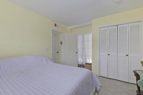 261 J Ave, Coronado, CA 92118 photo 19